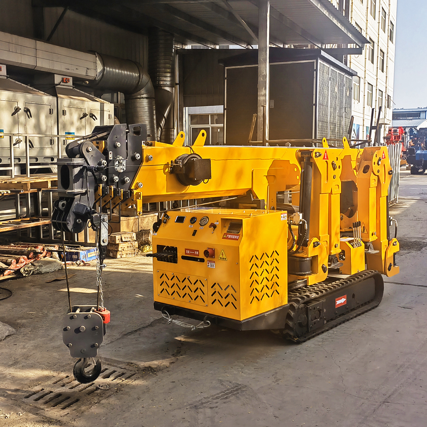 رافعة عنكبوتية صغيرة بحمولة 1. - مراجعة Compact Crawler Boom Lift وسعره