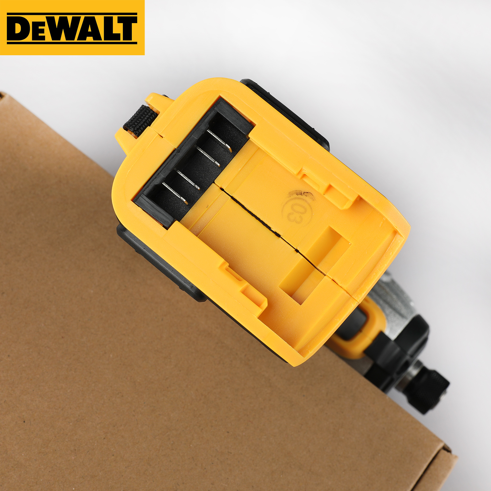 مثقاب ديوالت 20 فولت ماكس إكس  - مراجعة Heavy Equipment Battery وسعره